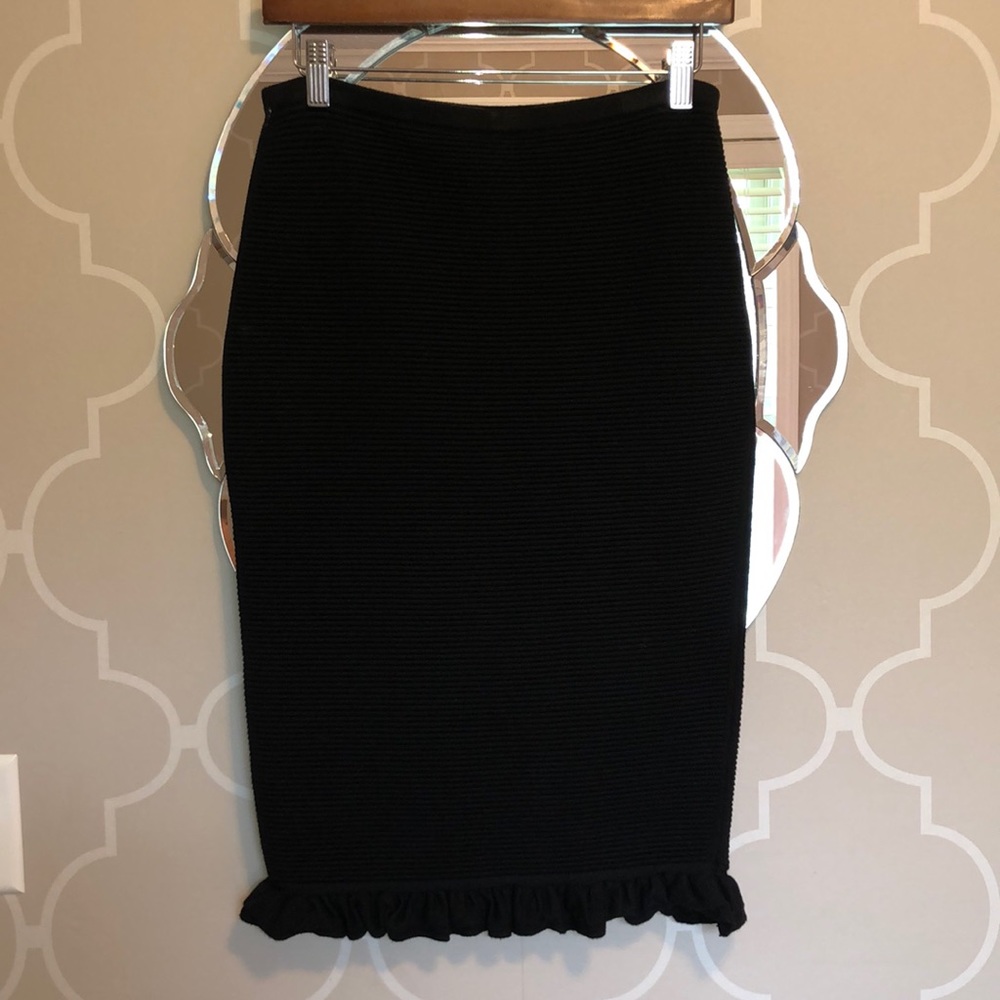 Max Studio ribbed black pencil skirt